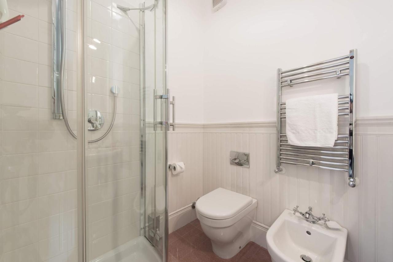 Duomo Seaside Deluxe Apartment By Ortigia Apartments Syrakus Exterior foto